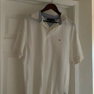 Men’s collared shirt